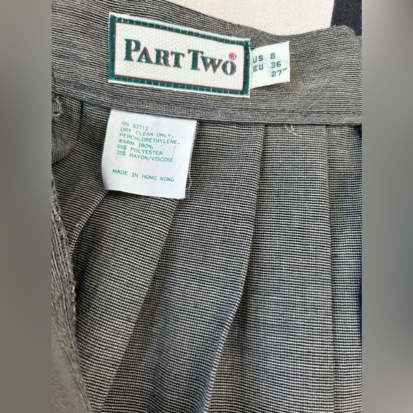 Vintage Part Two (1980's) 35-1/2" Black/Cream Pleated Skirt - Picture 4 of 4